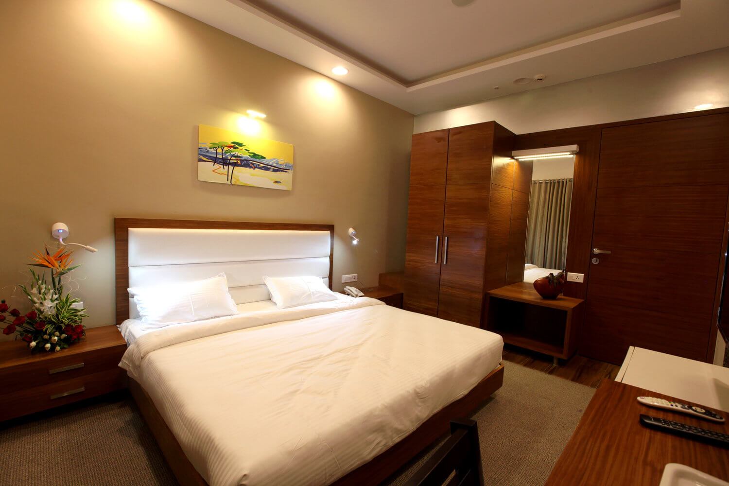 suit_room-pic5
